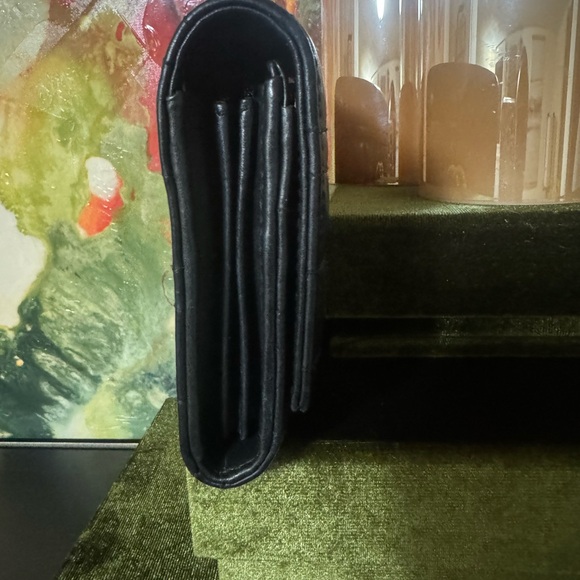 Gucci GG Marmont Matlasse Chevron Pearly Black Leather Wallet /Includes C.O.A - Picture 2 of 15